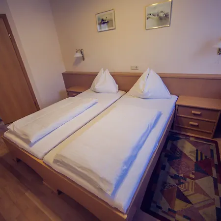 Guest house Bokan 3*