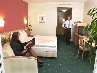Bokan 3* Грац